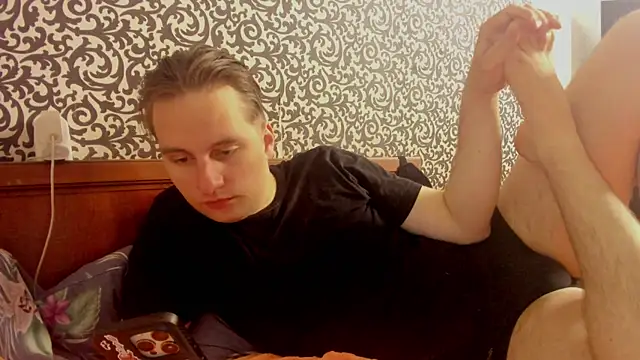 Snapshot of romiosabrino chatting on May 11, 2026, 4:04 pm romiosabrino online show from May 11, 2026, 4:04 pm