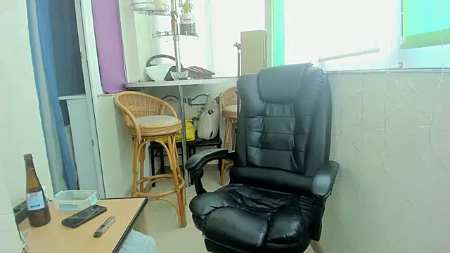Snapshot of romiosabrino chatting on May 19, 2026, 1:29 pm romiosabrino online show from May 19, 2026, 1:29 pm