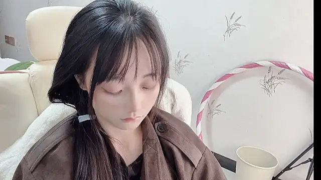 puppy-999 online show from November 15, 2025, 11:47 am