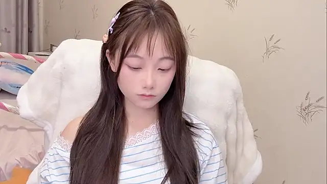 Snapshot of puppy-999 chatting on April 1, 2026, 1:12 pm puppy-999 online show from April 1, 2026, 1:12 pm