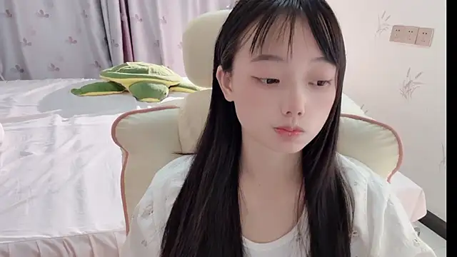 puppy-999 online show from September 15, 2025, 3:34 pm