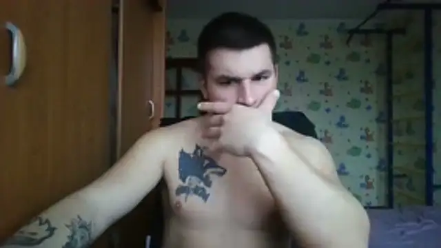 chiraq1945 online show from November 30, 2025, 8:04 am