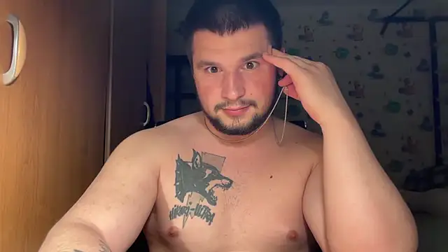 chiraq1945 online show from March 29, 2026, 8:43 pm