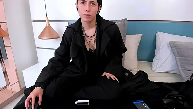 Snapshot of Ashkoreh chatting on March 17, 2026, 11:08 pm Ashkoreh online show from March 17, 2026, 11:08 pm