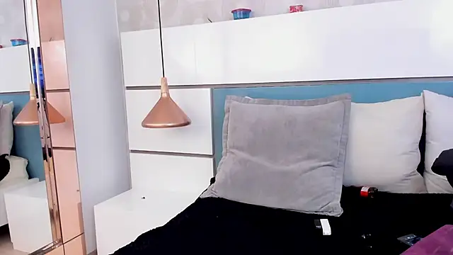 Snapshot of Ashkoreh chatting on December 18, 2025, 8:56 pm Ashkoreh online show from December 18, 2025, 8:56 pm