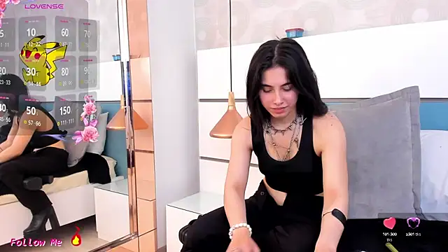 Snapshot of Ashkoreh chatting on September 20, 2025, 6:57 pm Ashkoreh online show from September 20, 2025, 6:57 pm