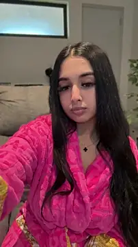 LilMisIndianx online show from May 22, 2026, 9:51 am