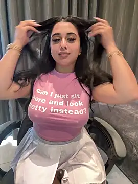 LilMisIndianx online show from September 25, 2025, 8:42 am