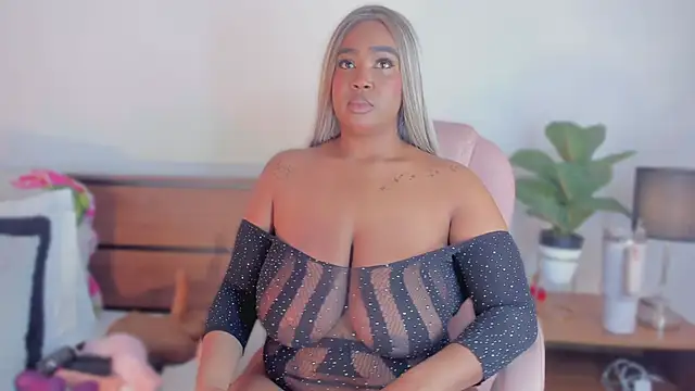 Snapshot of Niicol_Jenner chatting on September 16, 2025, 4:46 am Niicol Jenner online show from September 16, 2025, 4:46 am