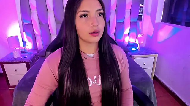 Adaara Rey online show from October 25, 2025, 8:53 pm