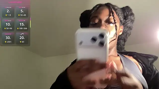 Snapshot of maskedgirl5005 chatting on November 9, 2025, 2:04 am maskedgirl5005 online show from November 9, 2025, 2:04 am