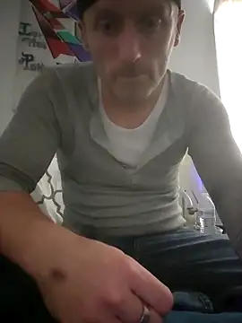 Scott654538 online show from April 27, 2026, 8:29 pm