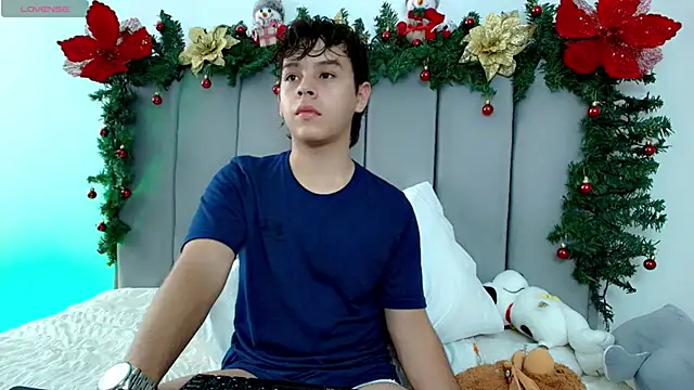 nico leroy online show from December 15, 2025, 7:52 pm