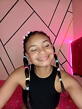 Snapshot of liz7skinny chatting on September 18, 2025, 6:44 pm liz7skinny online show from September 18, 2025, 6:44 pm