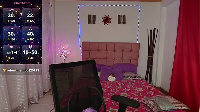 Snapshot of hannagomez_24 chatting on December 19, 2025, 10:23 pm hannagomez 24 online show from December 19, 2025, 10:23 pm