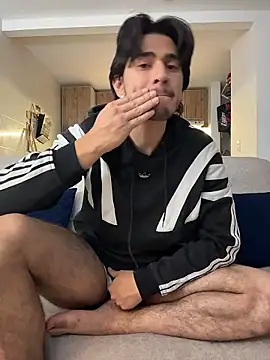 Snapshot of Elian_savoy chatting on January 11, 2026, 2:40 am Elian savoy online show from January 11, 2026, 2:40 am