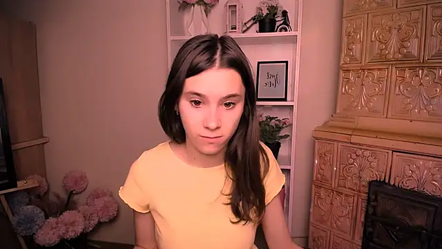 Snapshot of RosaRay_ chatting on May 6, 2026, 6:17 am RosaRay online show from May 6, 2026, 6:17 am