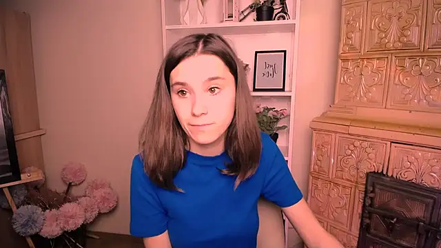 Snapshot of RosaRay_ chatting on June 3, 2026, 6:14 am RosaRay online show from June 3, 2026, 6:14 am