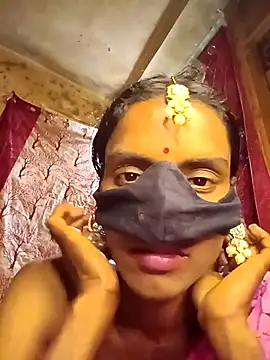 Snapshot of Babhi_Love chatting on March 12, 2026, 5:28 pm Babhi Love online show from March 12, 2026, 5:28 pm