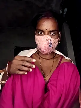 Snapshot of Babhi_Love chatting on November 13, 2025, 11:14 am Babhi Love online show from November 13, 2025, 11:14 am