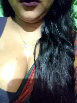 Snapshot of JIYA-04 chatting on July 28, 2026, 1:54 pm JIYA-04 online show from July 28, 2026, 1:54 pm