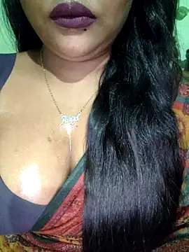 Snapshot of JIYA-04 chatting on July 4, 2026, 6:56 pm JIYA-04 online show from July 4, 2026, 6:56 pm