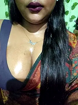 Snapshot of JIYA-04 chatting on June 7, 2026, 2:22 pm JIYA-04 online show from June 7, 2026, 2:22 pm