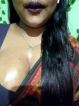 Snapshot of JIYA-04 chatting on June 30, 2026, 2:06 pm JIYA-04 online show from June 30, 2026, 2:06 pm