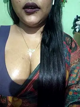 Snapshot of JIYA-04 chatting on March 25, 2026, 3:44 pm JIYA-04 online show from March 25, 2026, 3:44 pm
