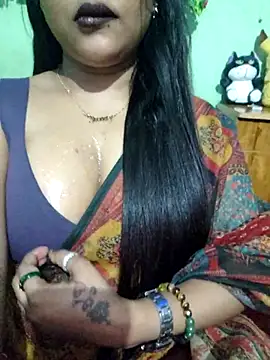 Snapshot of JIYA-04 chatting on February 19, 2026, 2:14 pm JIYA-04 online show from February 19, 2026, 2:14 pm
