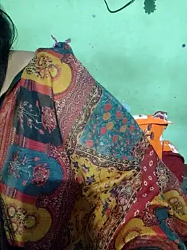 Snapshot of JIYA-04 chatting on February 10, 2026, 2:49 pm JIYA-04 online show from February 10, 2026, 2:49 pm