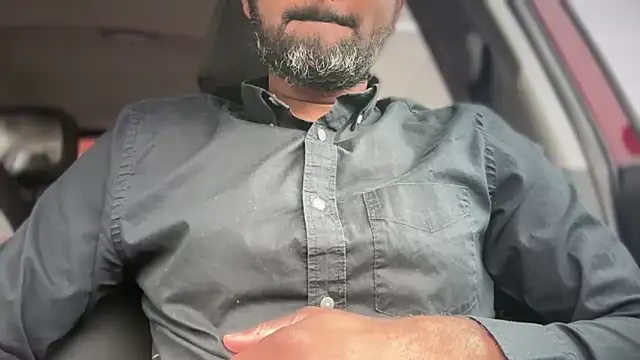 pranastro00 online show from March 11, 2026, 5:51 pm