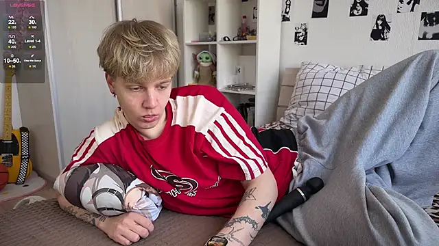 Snapshot of olivertasty chatting on April 16, 2026, 11:22 am olivertasty online show from April 16, 2026, 11:22 am