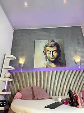 Saracooper   online show from March 31, 2026, 3:41 am