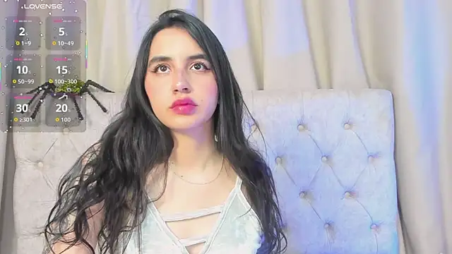 kaylee lee online show from October 16, 2025, 4:21 am