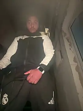 Minidemonkush online show from January 10, 2026, 1:56 am