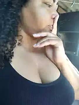 Snapshot of Rafaschuler chatting on September 20, 2025, 1:16 pm Rafaschuler online show from September 20, 2025, 1:16 pm