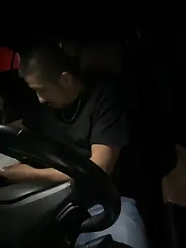 Snapshot of himNIGuys chatting on September 24, 2025, 8:10 am himNIGuys online show from September 24, 2025, 8:10 am