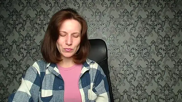 Kelly Kisss online show from December 19, 2025, 10:50 am