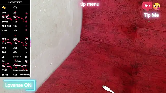 Snapshot of naomi_powel chatting on January 15, 2026, 3:04 pm naomi powel online show from January 15, 2026, 3:04 pm