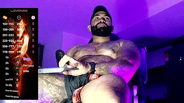 Snapshot of Max-prada chatting on March 2, 2026, 3:29 am Max-prada online show from March 2, 2026, 3:29 am