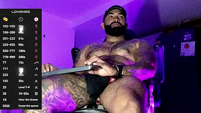 Snapshot of Max-prada chatting on February 16, 2026, 1:37 am Max-prada online show from February 16, 2026, 1:37 am