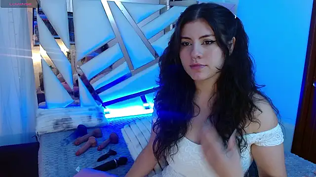 Snapshot of hannia_baileys chatting on January 11, 2026, 2:29 am hannia baileys online show from January 11, 2026, 2:29 am