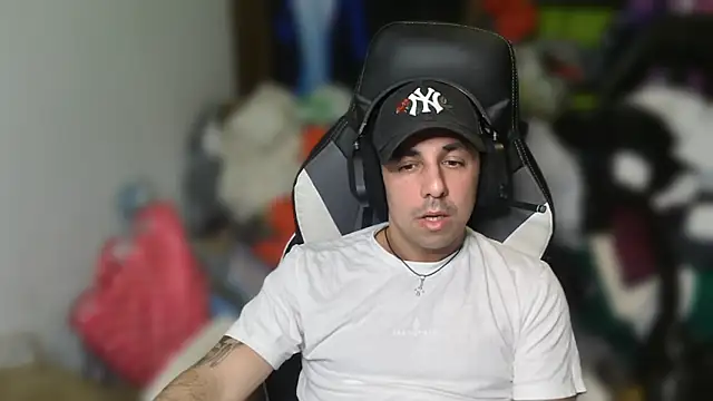 Snapshot of Ttkelpadrino chatting on December 13, 2025, 10:05 pm Ttkelpadrino online show from December 13, 2025, 10:05 pm