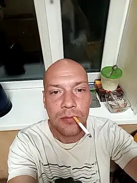 ToughDraft14 online show from October 12, 2025, 8:32 pm