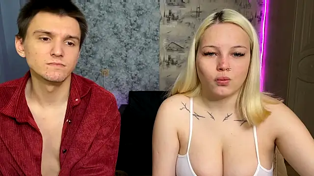 Snapshot of Mia_Sakuraa chatting on October 12, 2025, 3:35 pm Mia Sakuraa online show from October 12, 2025, 3:35 pm