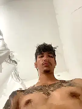 Snapshot of funbigdickk chatting on October 5, 2025, 3:47 pm funbigdickk online show from October 5, 2025, 3:47 pm