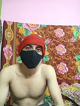 Seducing couple online show from October 3, 2025, 7:10 am