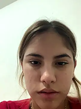 Snapshot of MiiluRosse chatting on October 27, 2025, 1:39 am MiiluRosse online show from October 27, 2025, 1:39 am