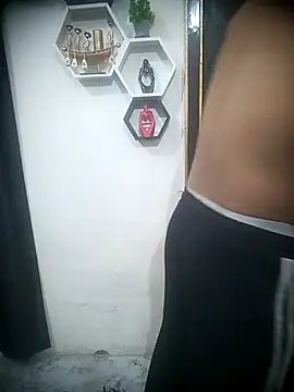 Kartikkartik8595 online show from March 25, 2026, 9:46 pm